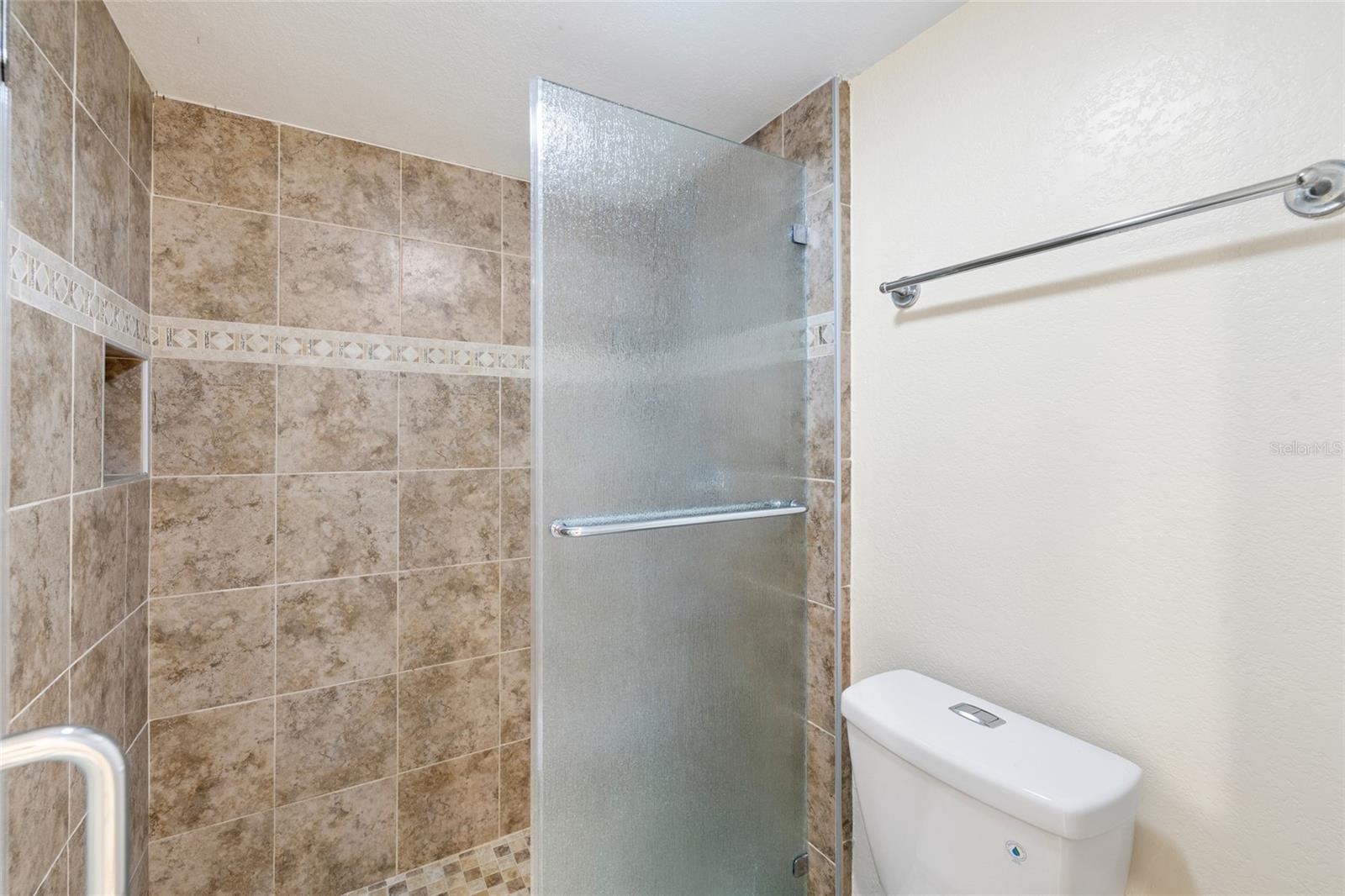 14225 CYPRESS CIR #14225