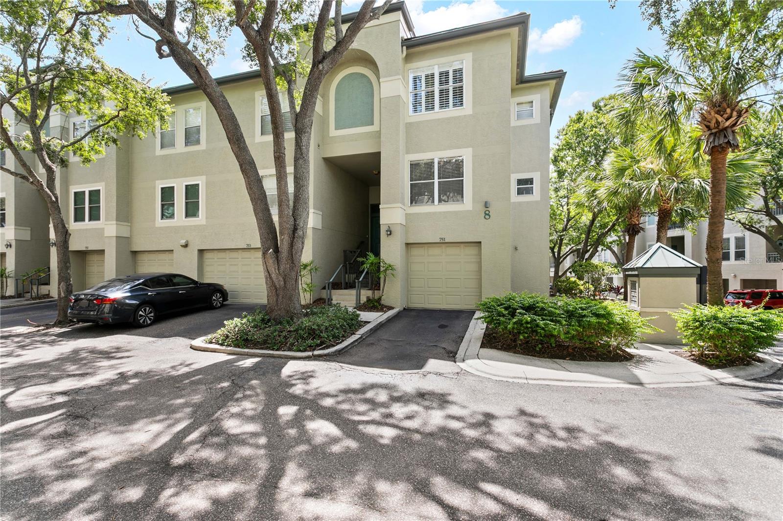 751 Coral Reef Dr #751, Tampa