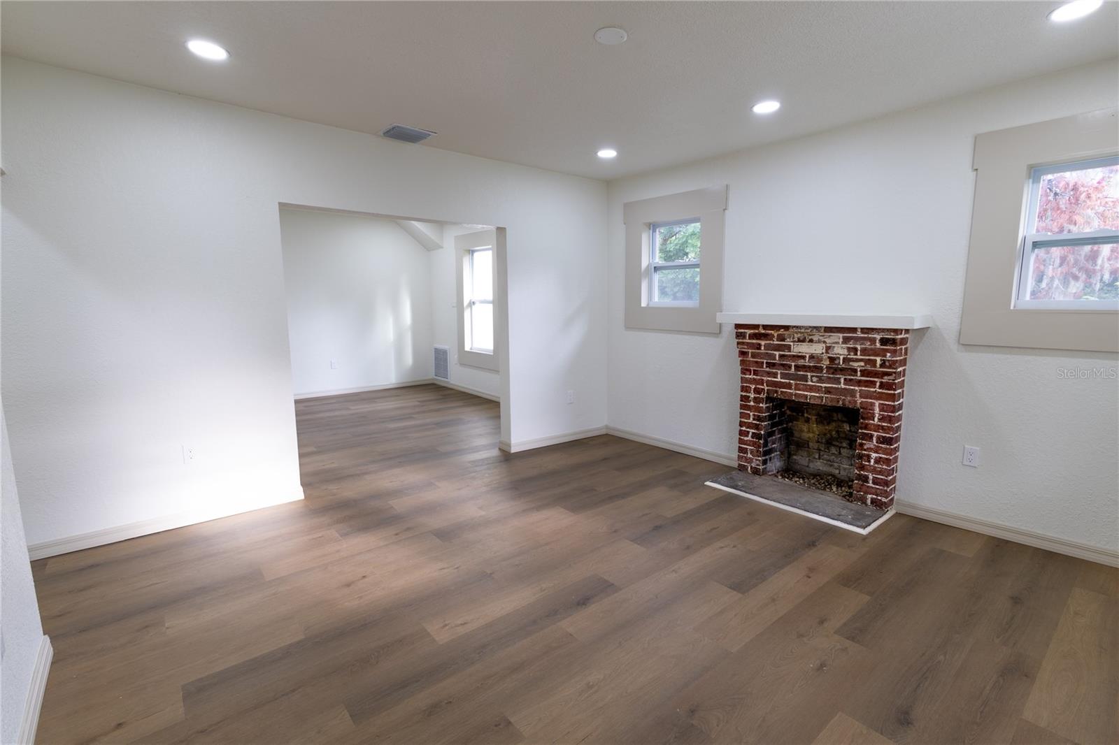 14022 4TH ST