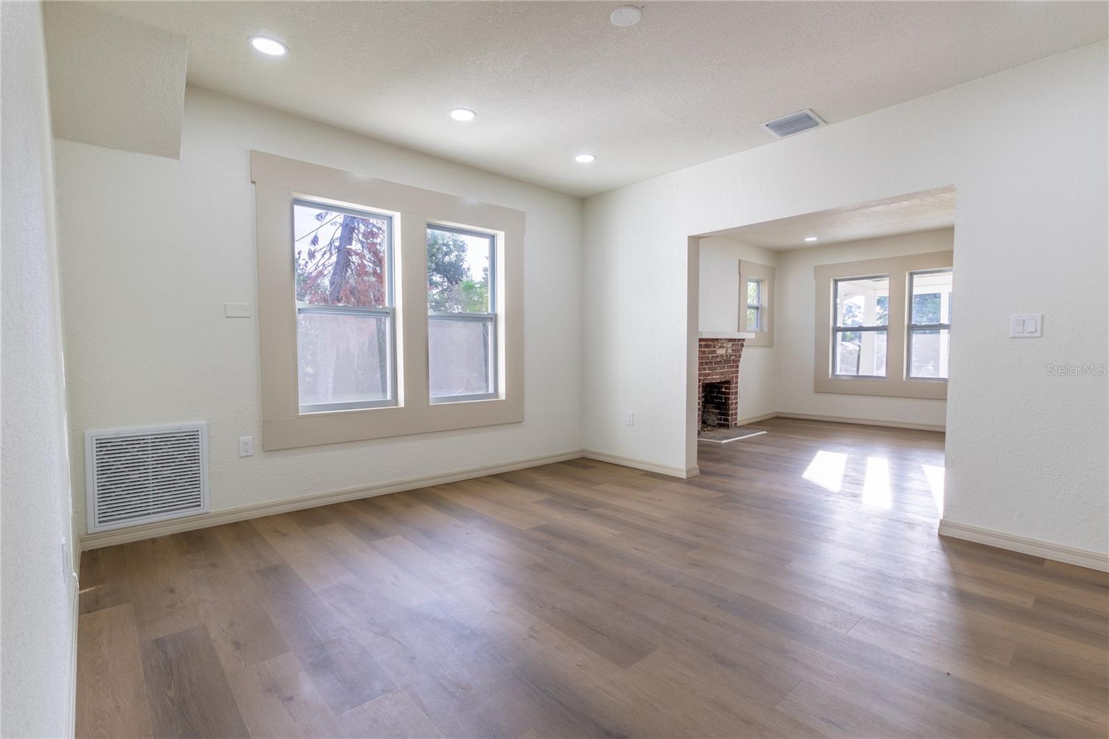 14022 4TH ST