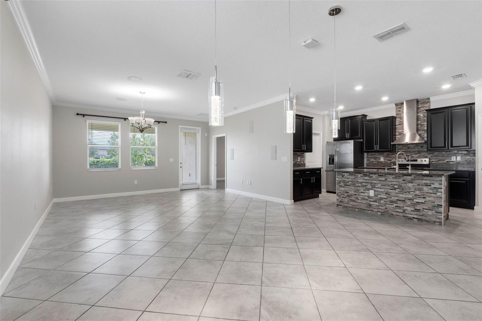 9730 IVORY DR