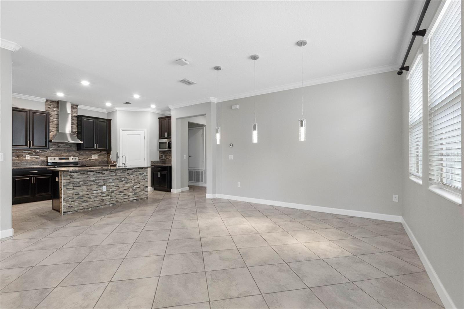 9730 IVORY DR