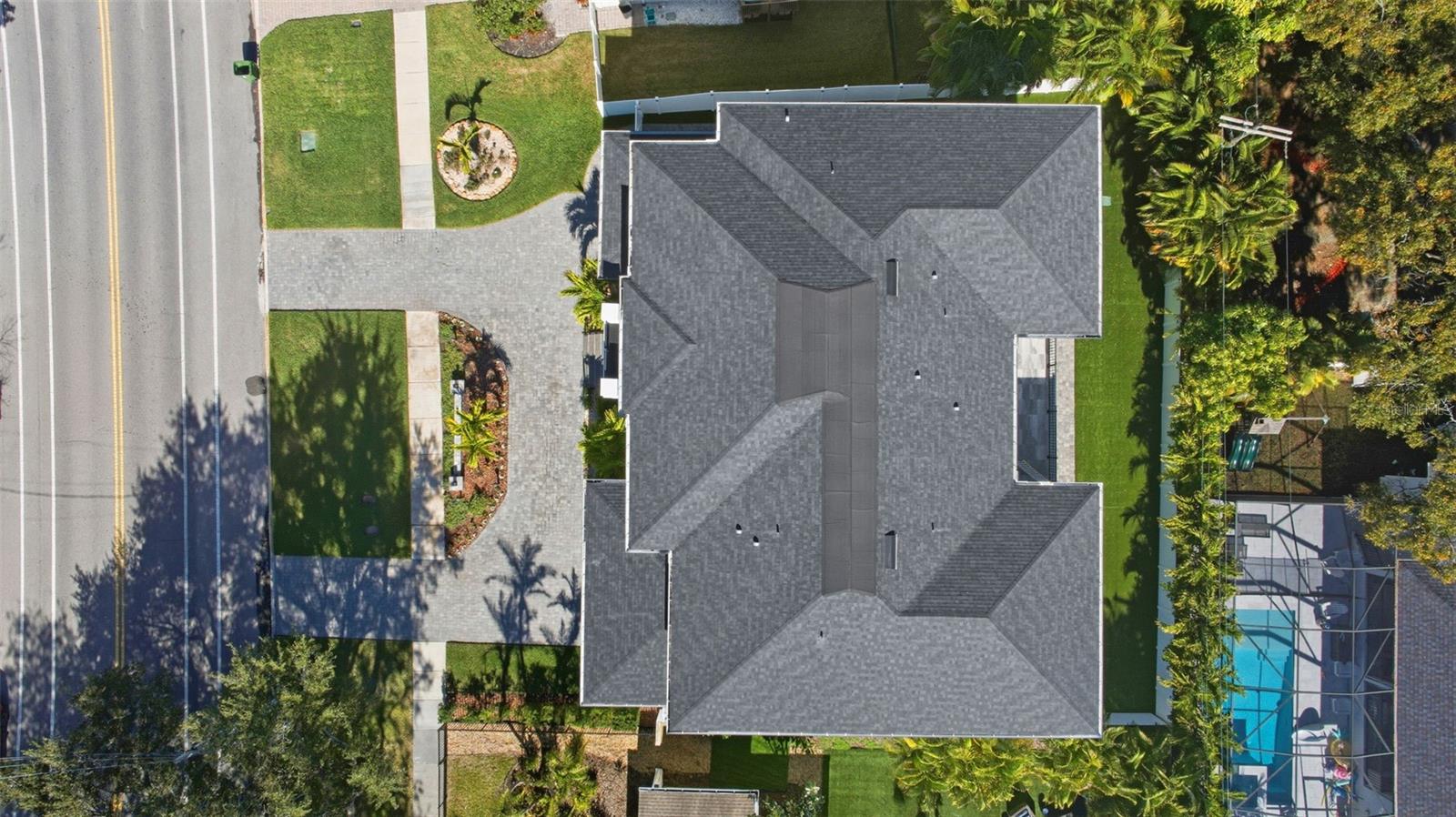 481 W DAVIS BLVD