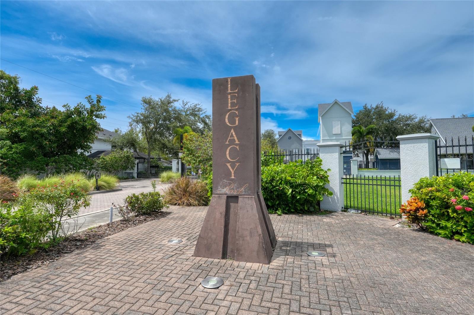 4625 LEGACY PARK DR