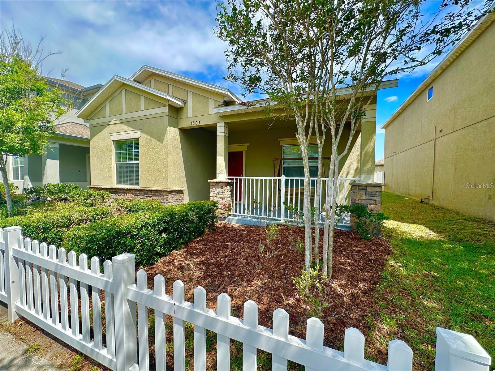 1607 ACADIA HARBOR PL