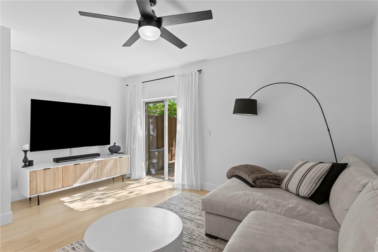 409 S AUDUBON AVE #2