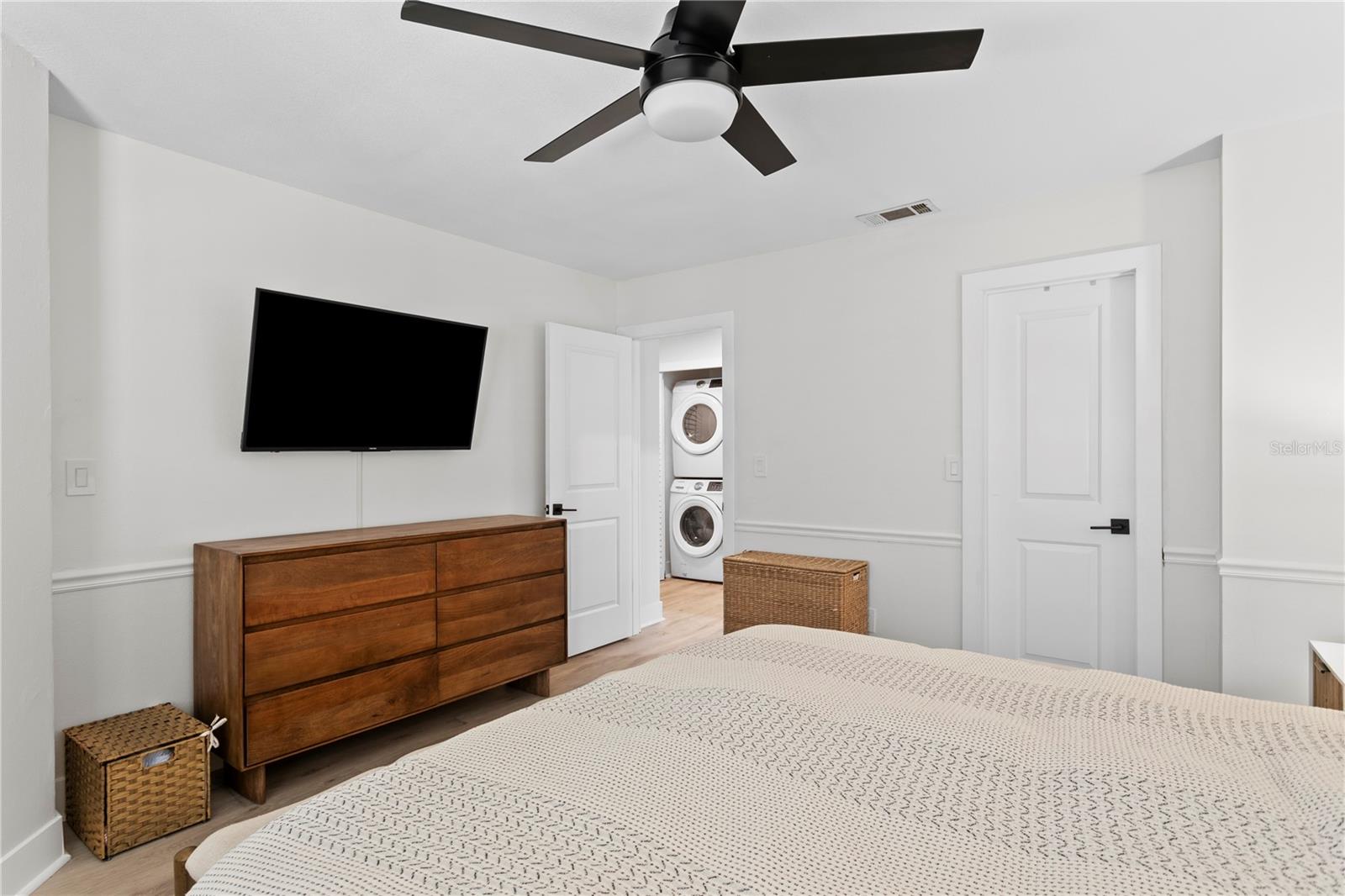 409 S AUDUBON AVE #2