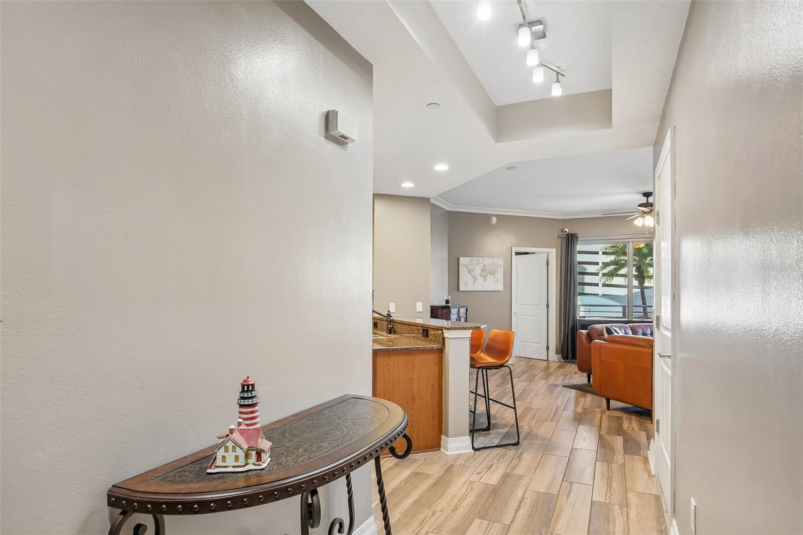 1209 E CUMBERLAND AVE #603