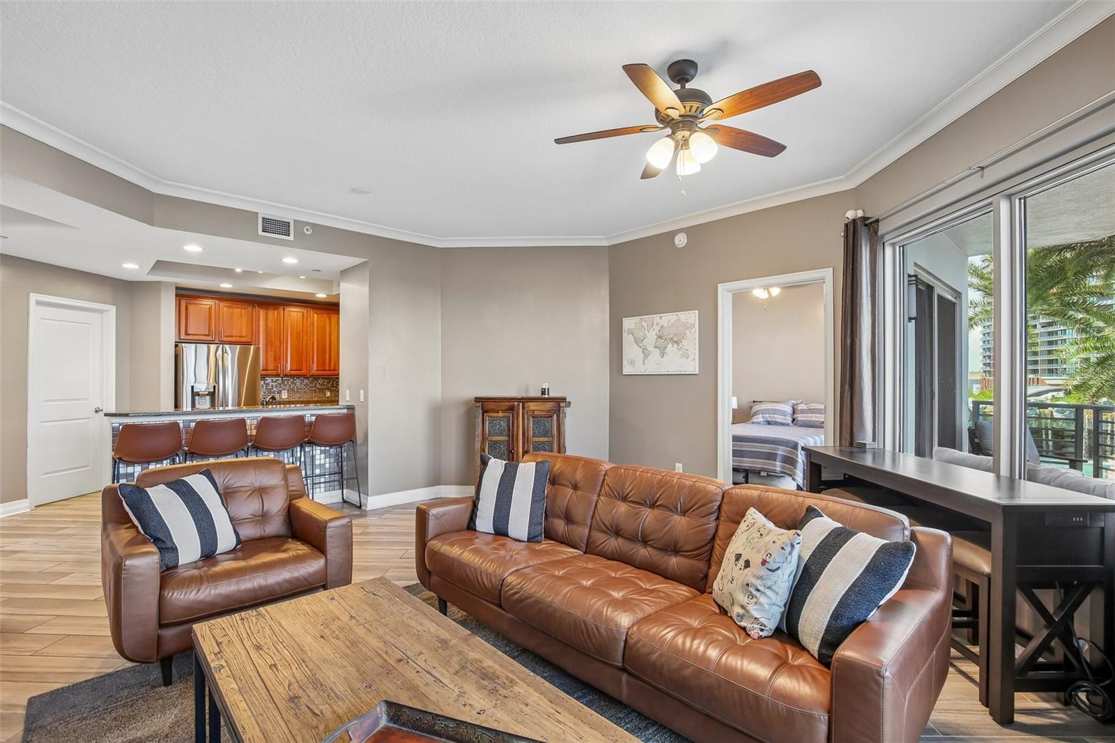 1209 E CUMBERLAND AVE #603