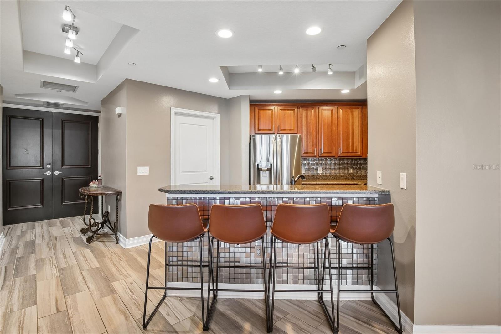 1209 E CUMBERLAND AVE #603