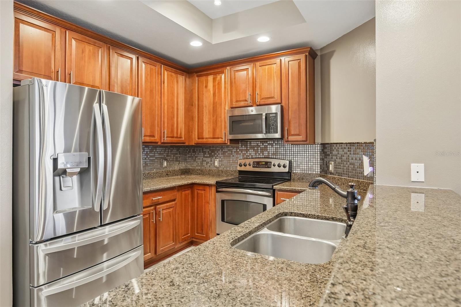1209 E CUMBERLAND AVE #603