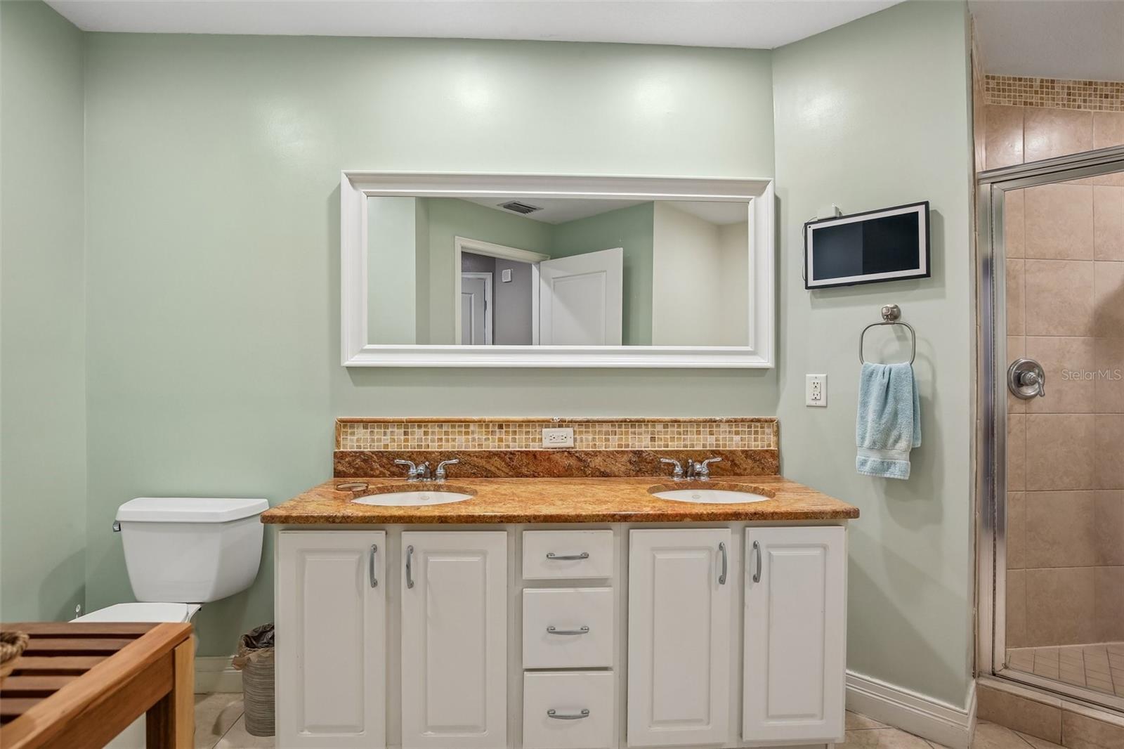 1209 E CUMBERLAND AVE #603