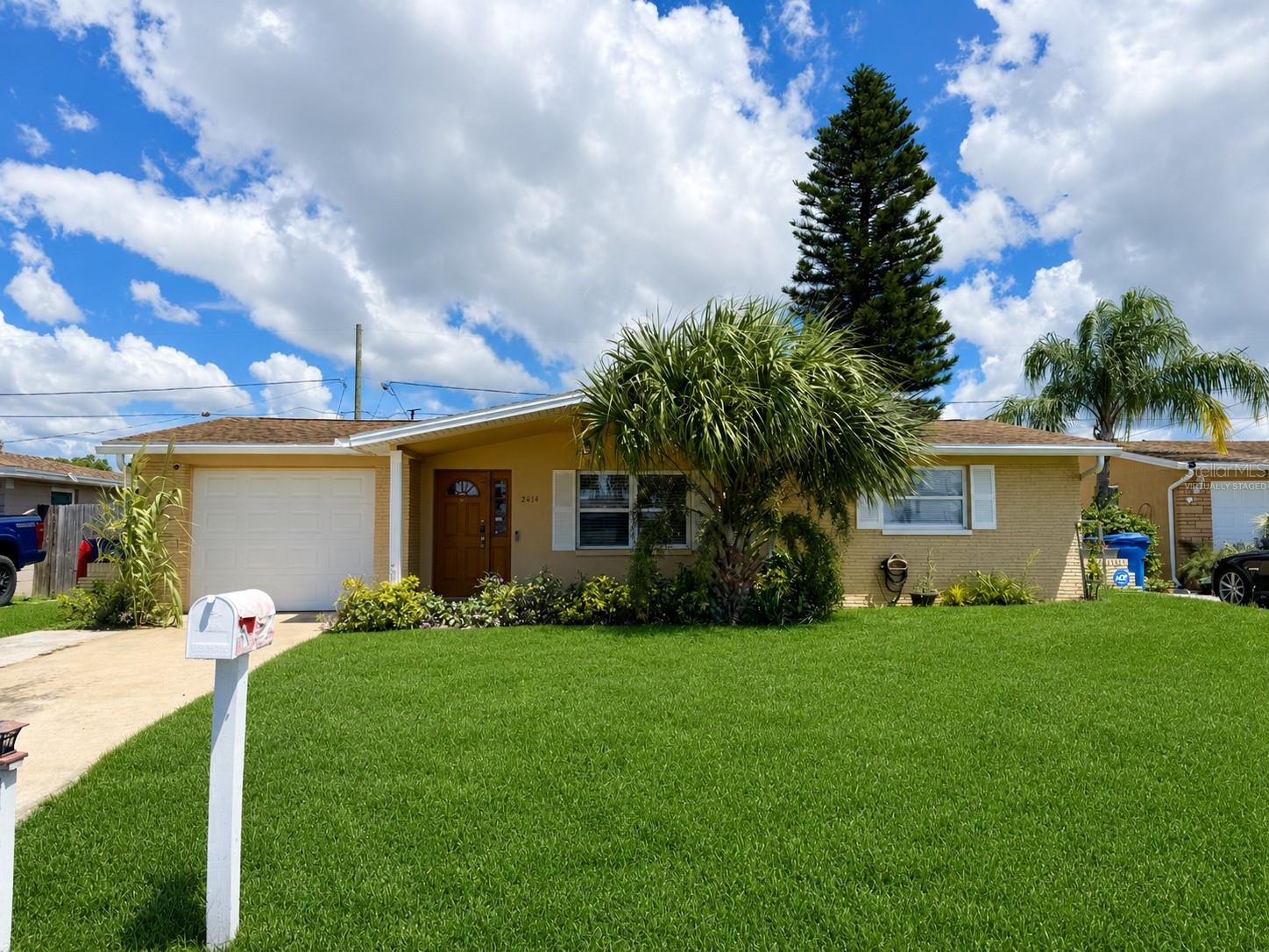 2414 Tahitian Dr, Holiday