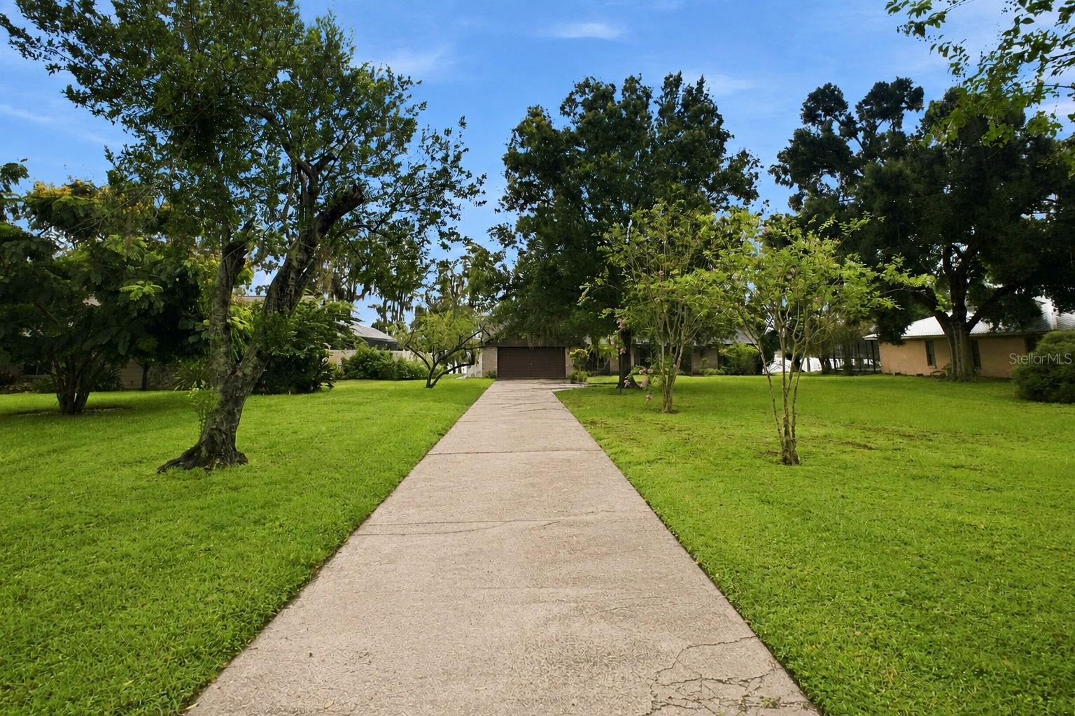 15301 LAKE MAURINE DR