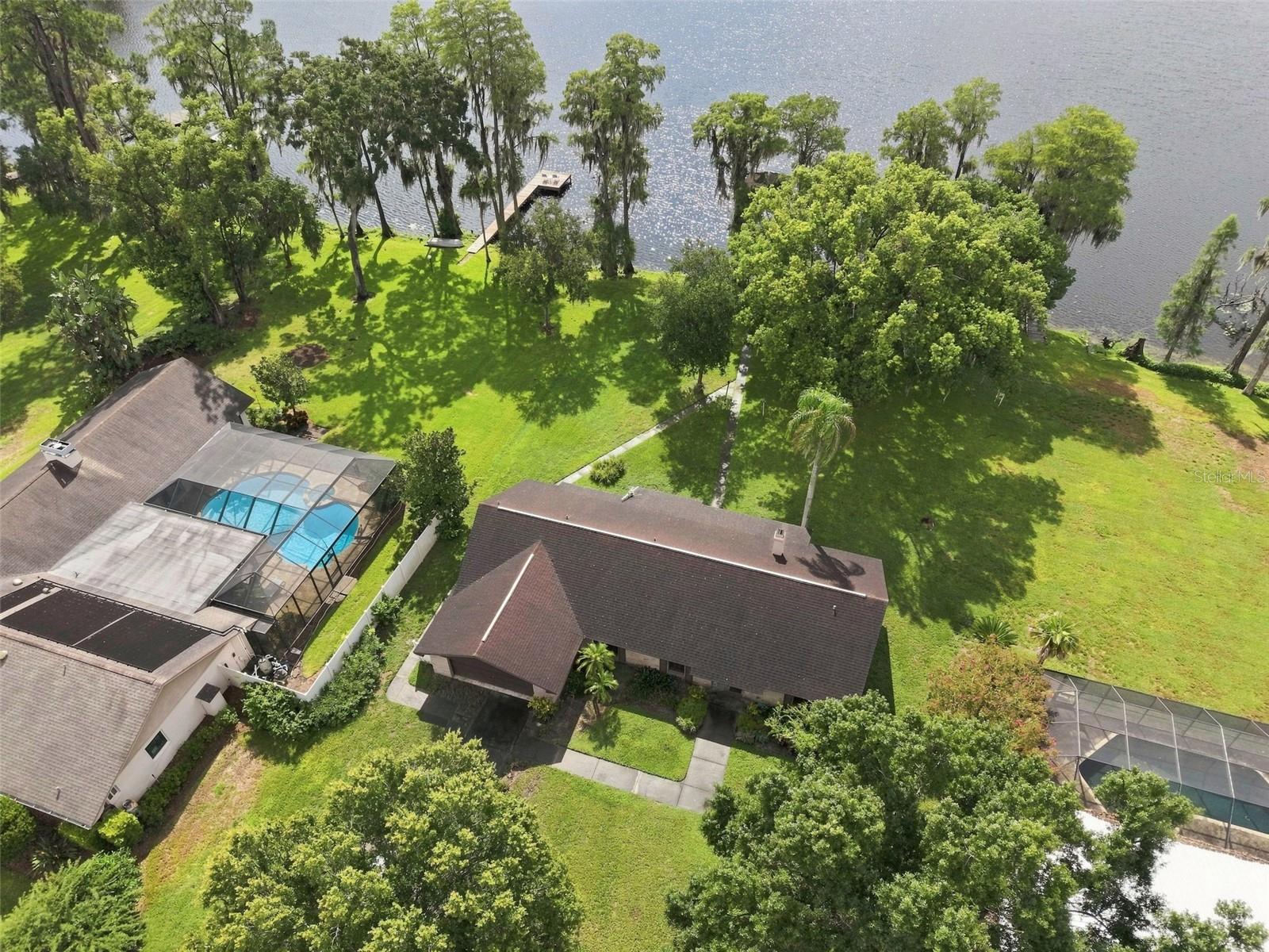 15301 LAKE MAURINE DR