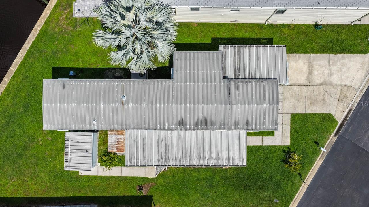 116 W SAINT JOHNS WAY