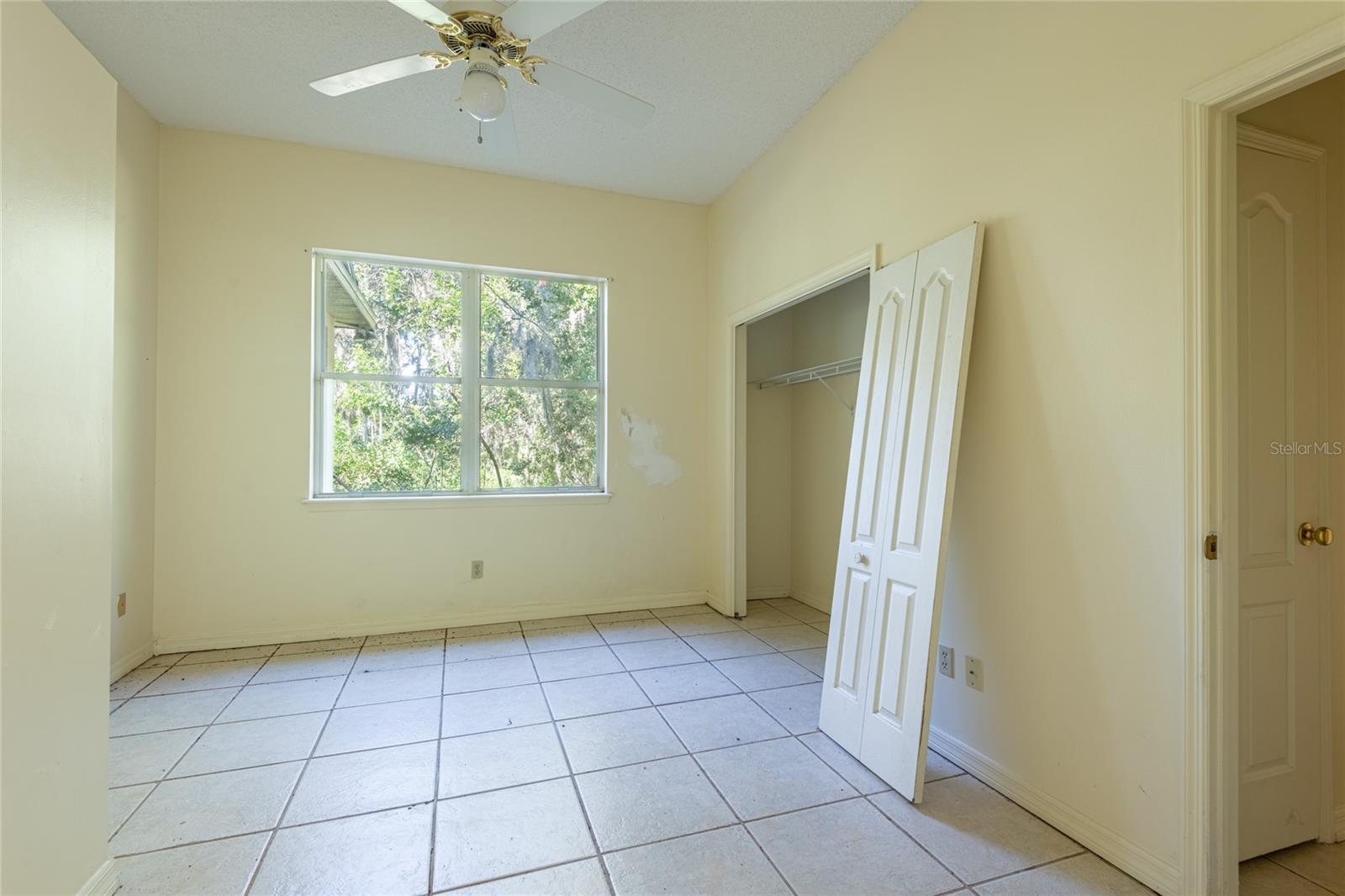 5135 COLLIER PKWY