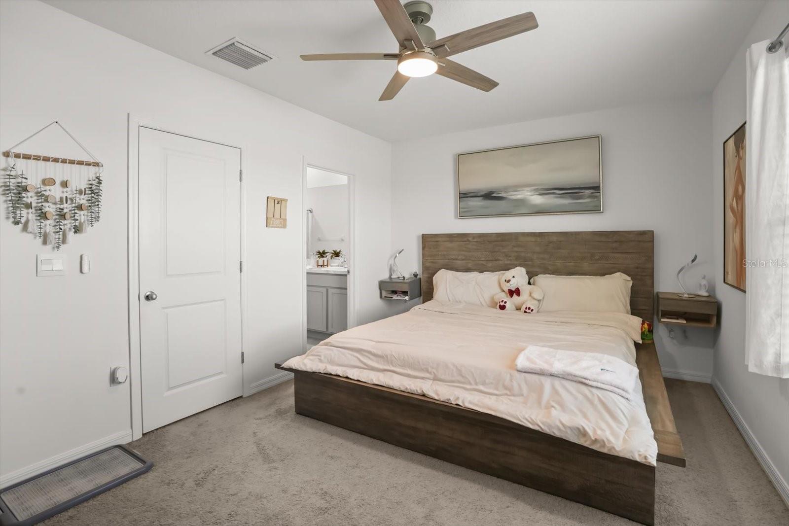 170 MANGROVE SHADE CIR