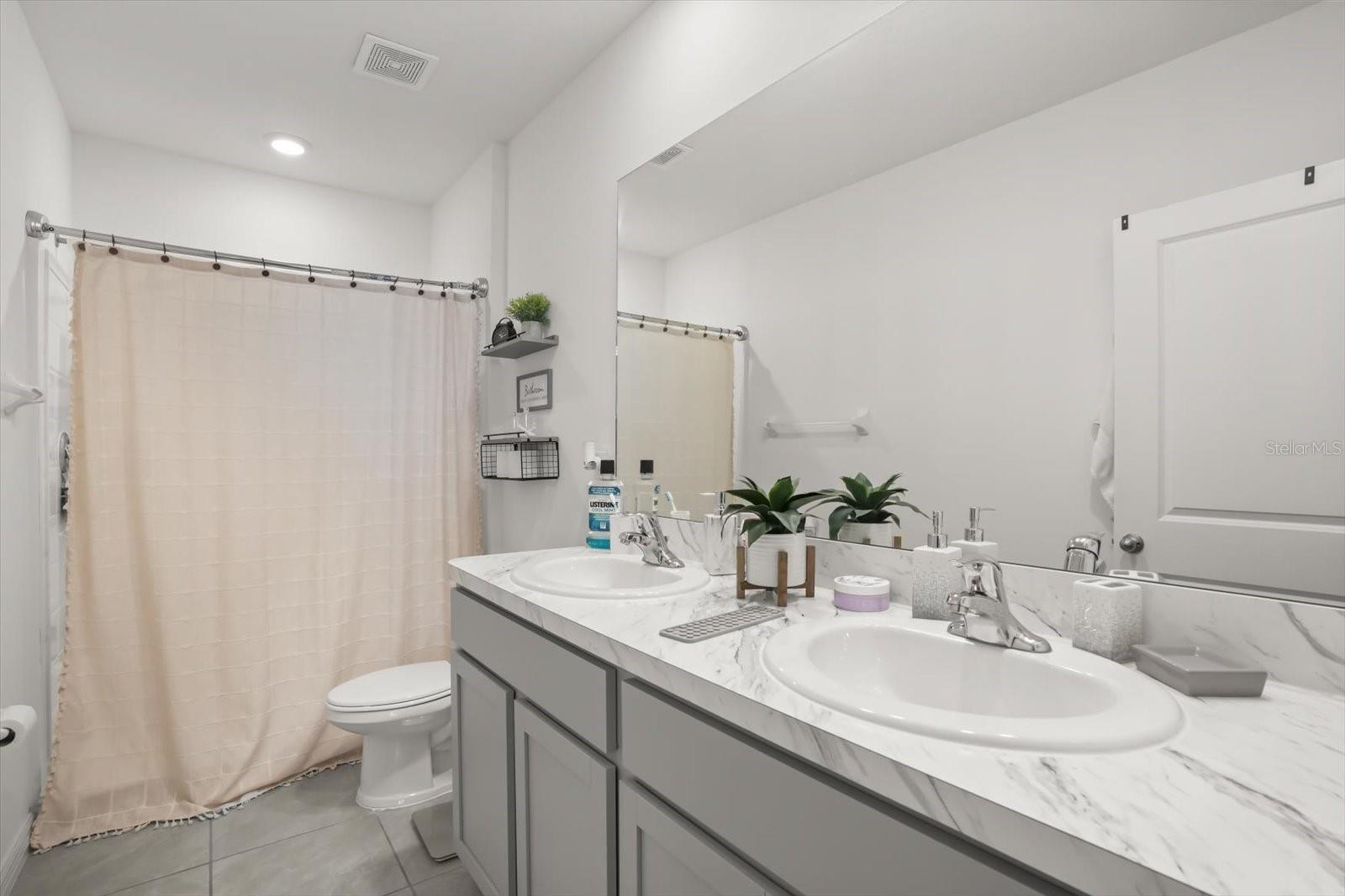170 MANGROVE SHADE CIR