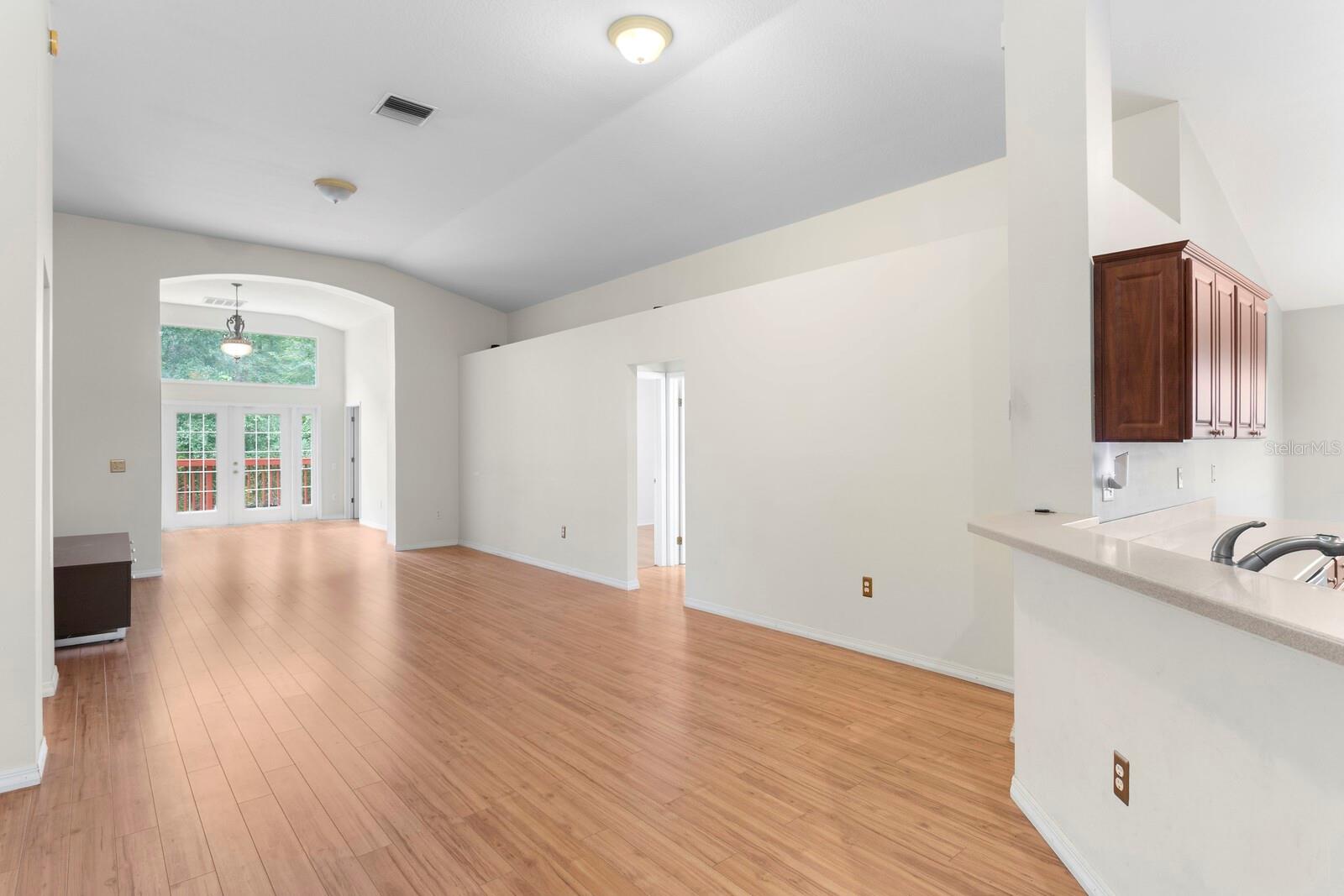 10420 SPRINGROSE DR