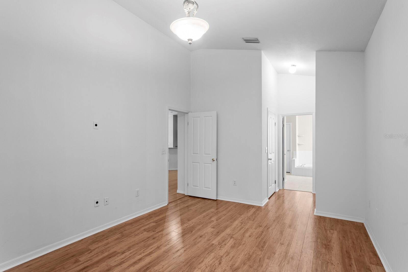 10420 SPRINGROSE DR