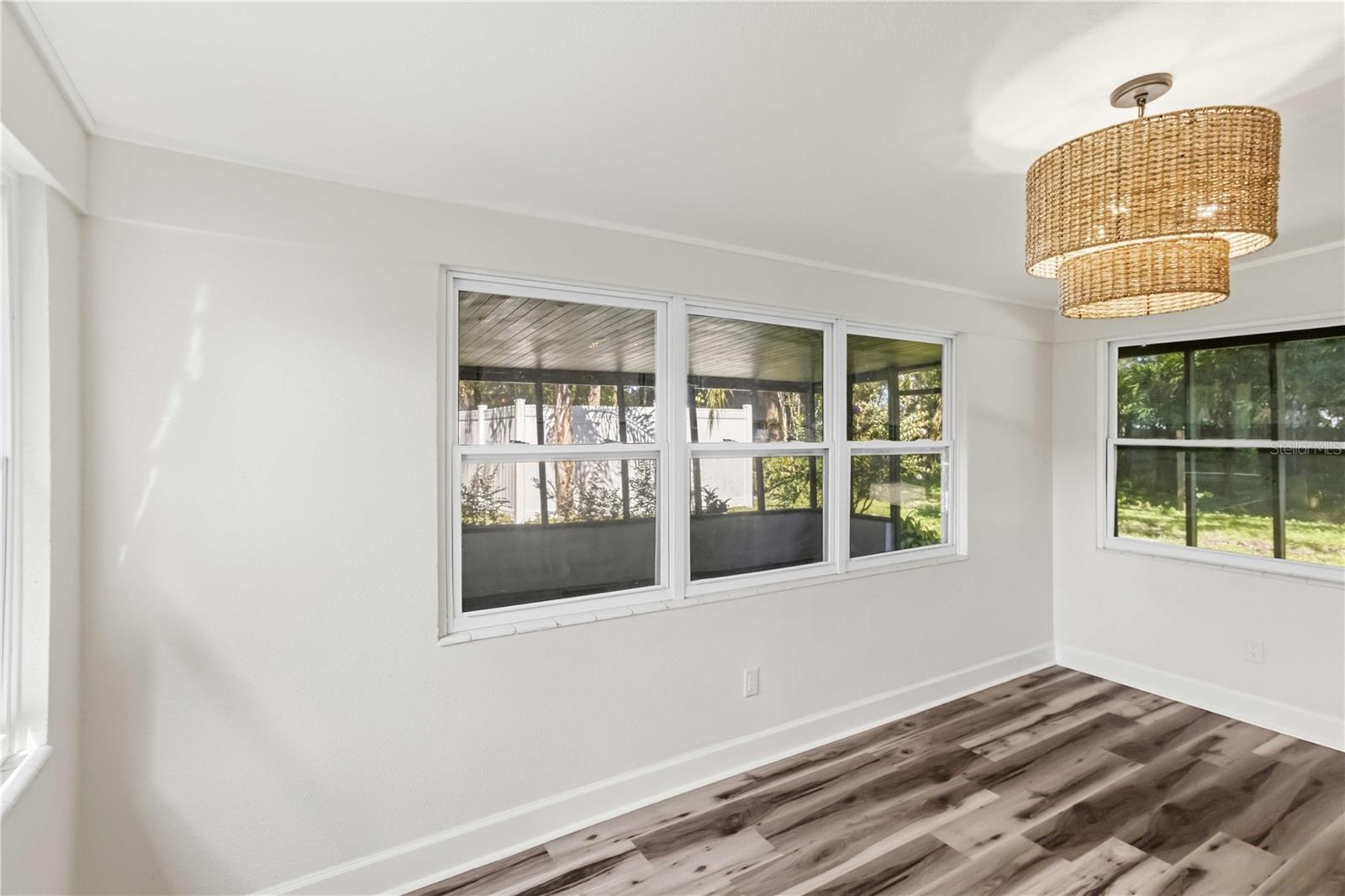 1806 DIERKER DR