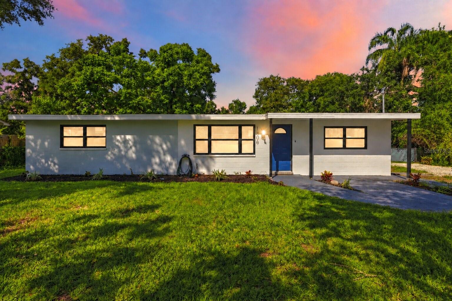 1806 Dierker Dr, Valrico
