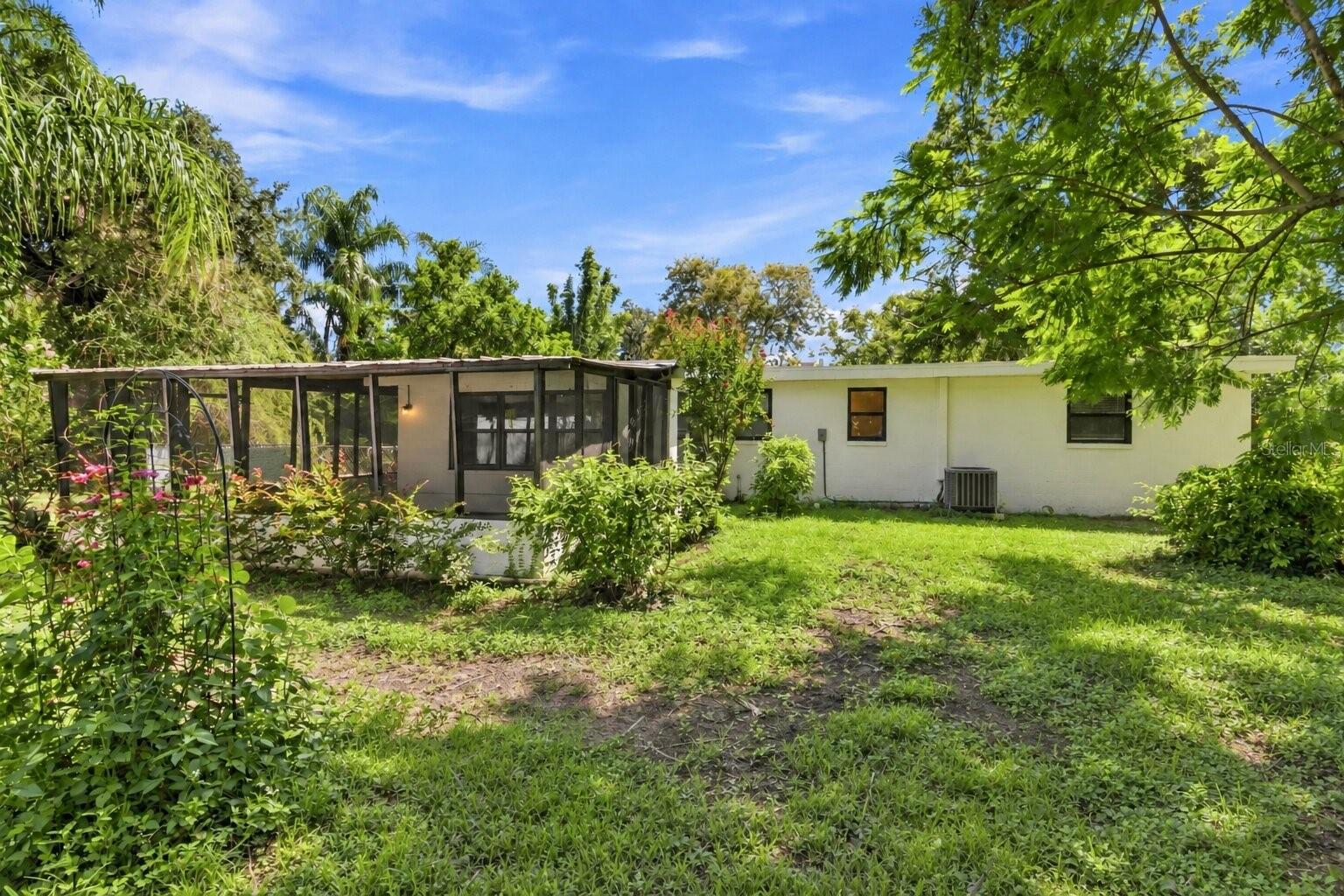 1806 DIERKER DR