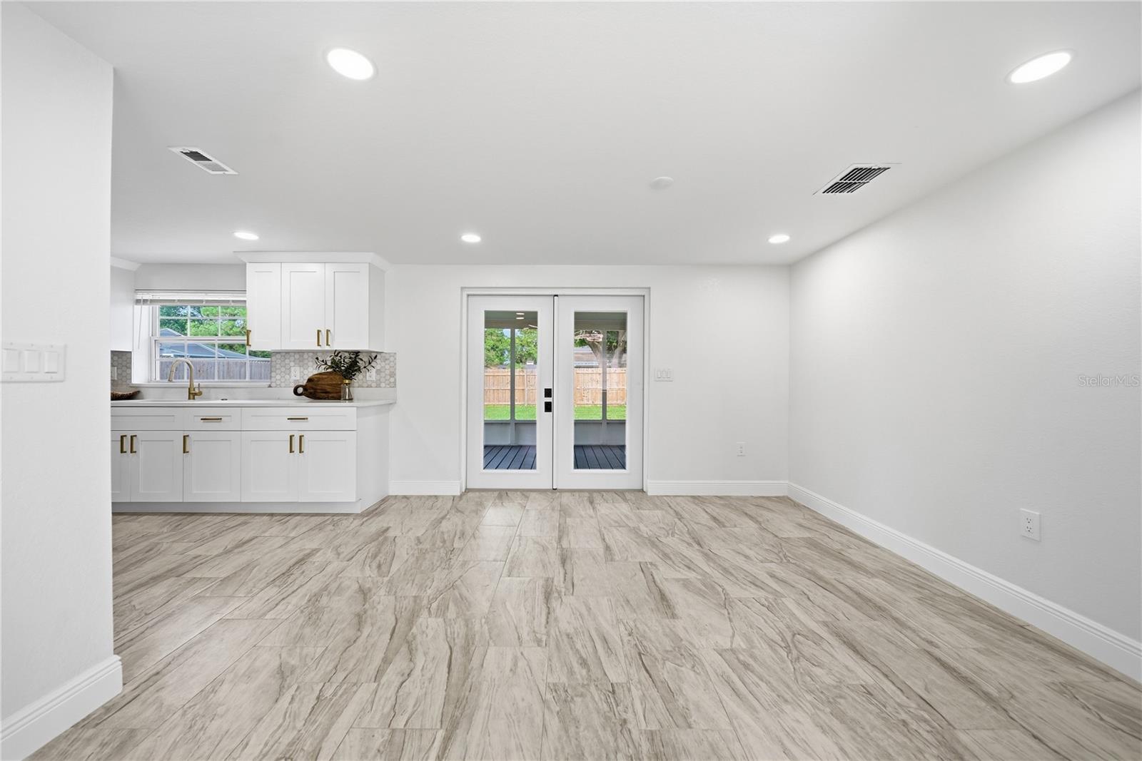 16134 BLACKBEARD LN