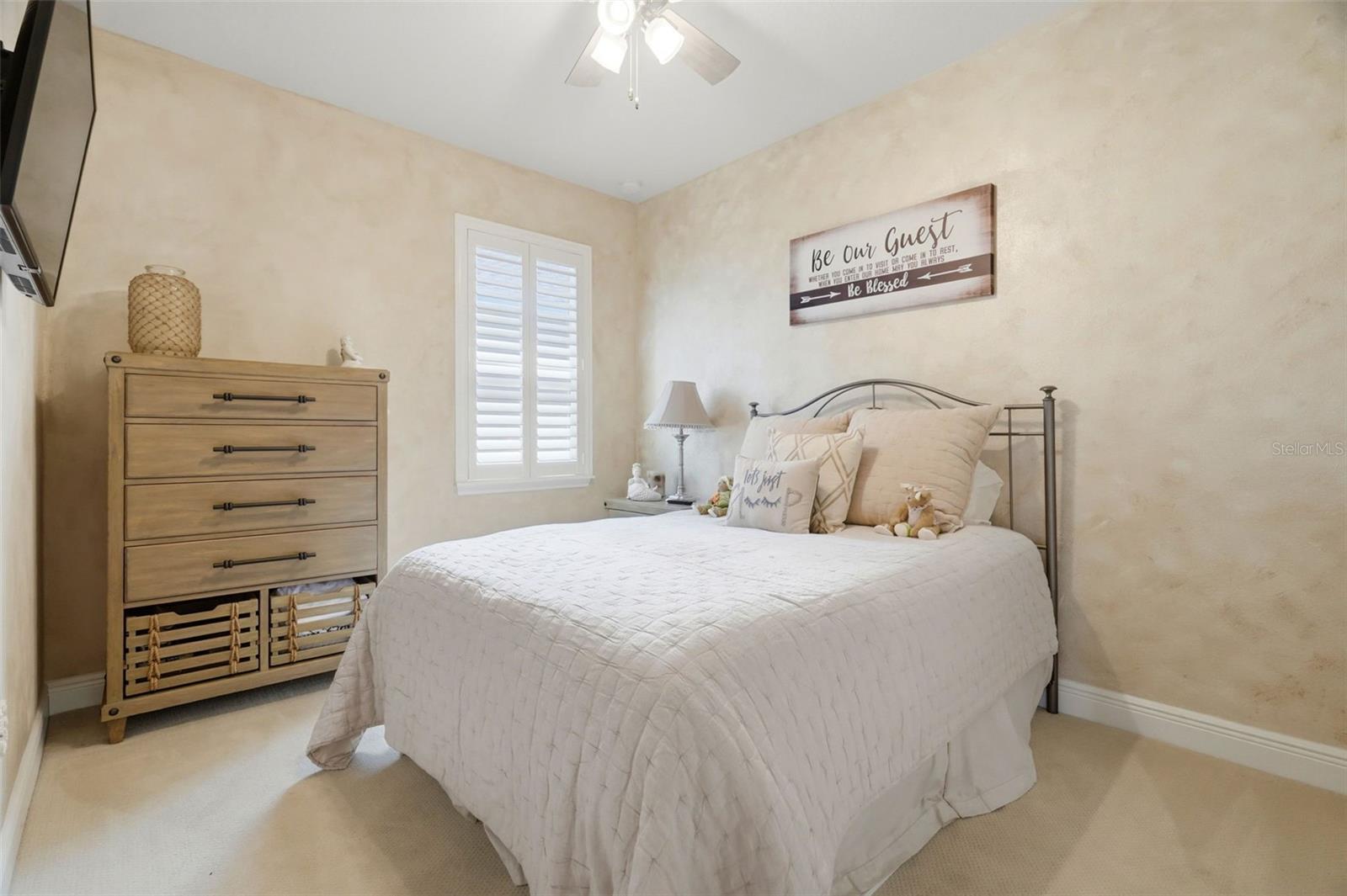 11750 LAKE LUCAYA DR