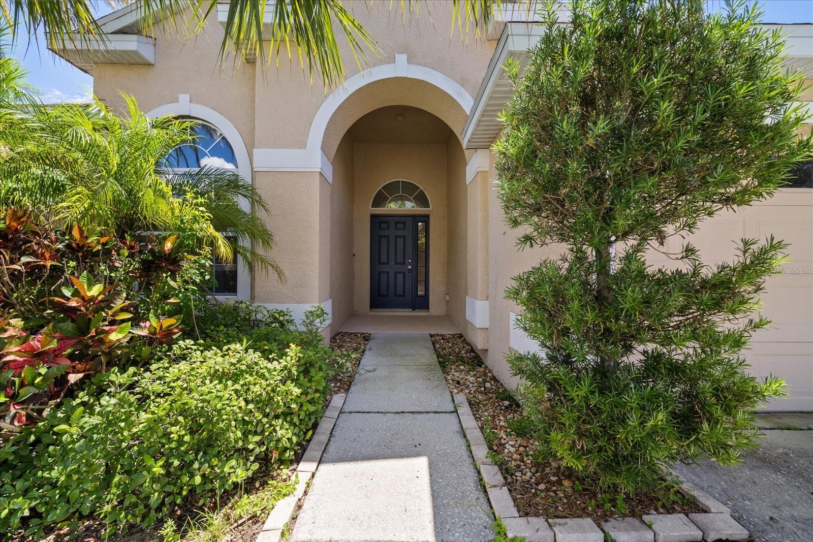 1833 MIRA LAGO CIR