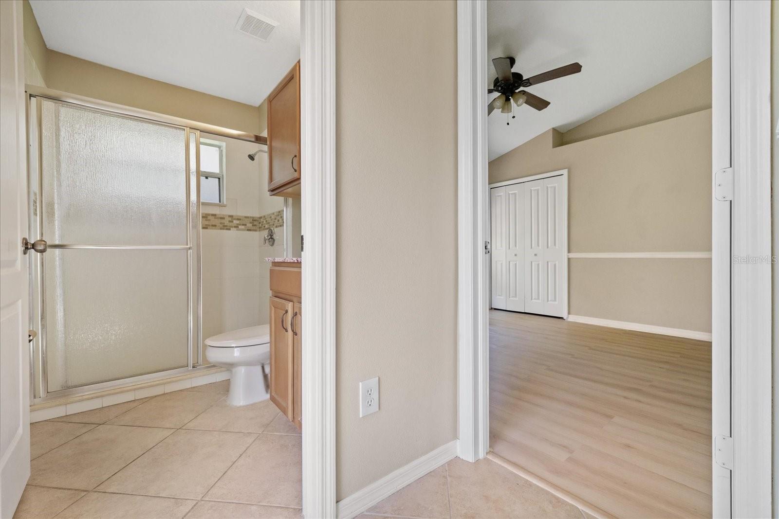 1833 MIRA LAGO CIR