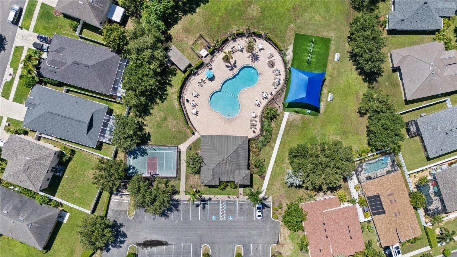 1833 MIRA LAGO CIR