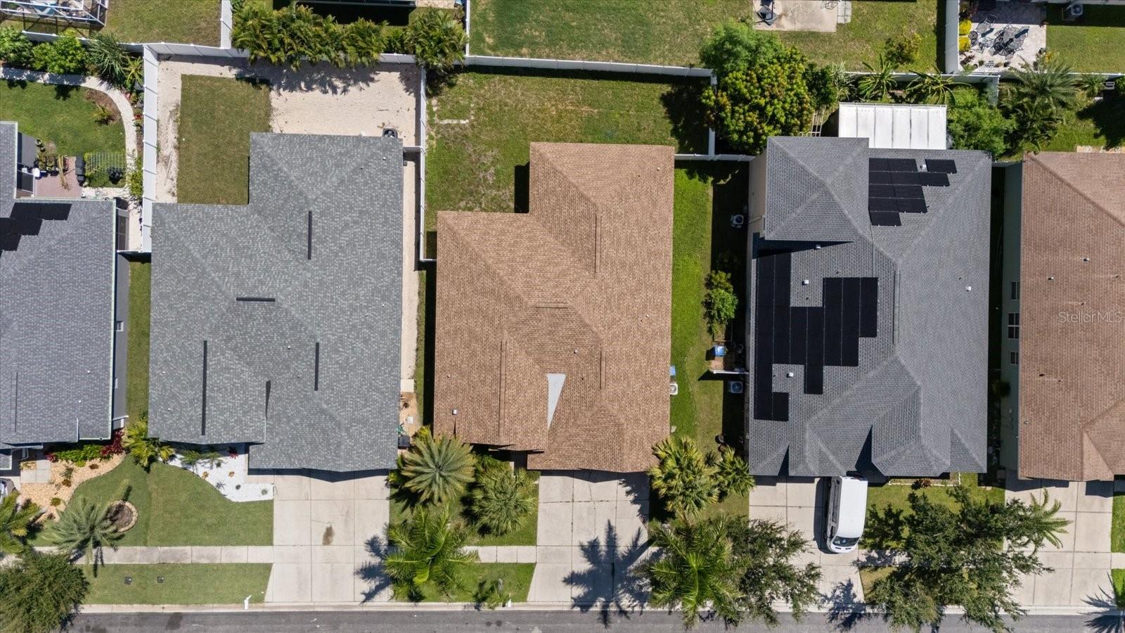 1833 MIRA LAGO CIR