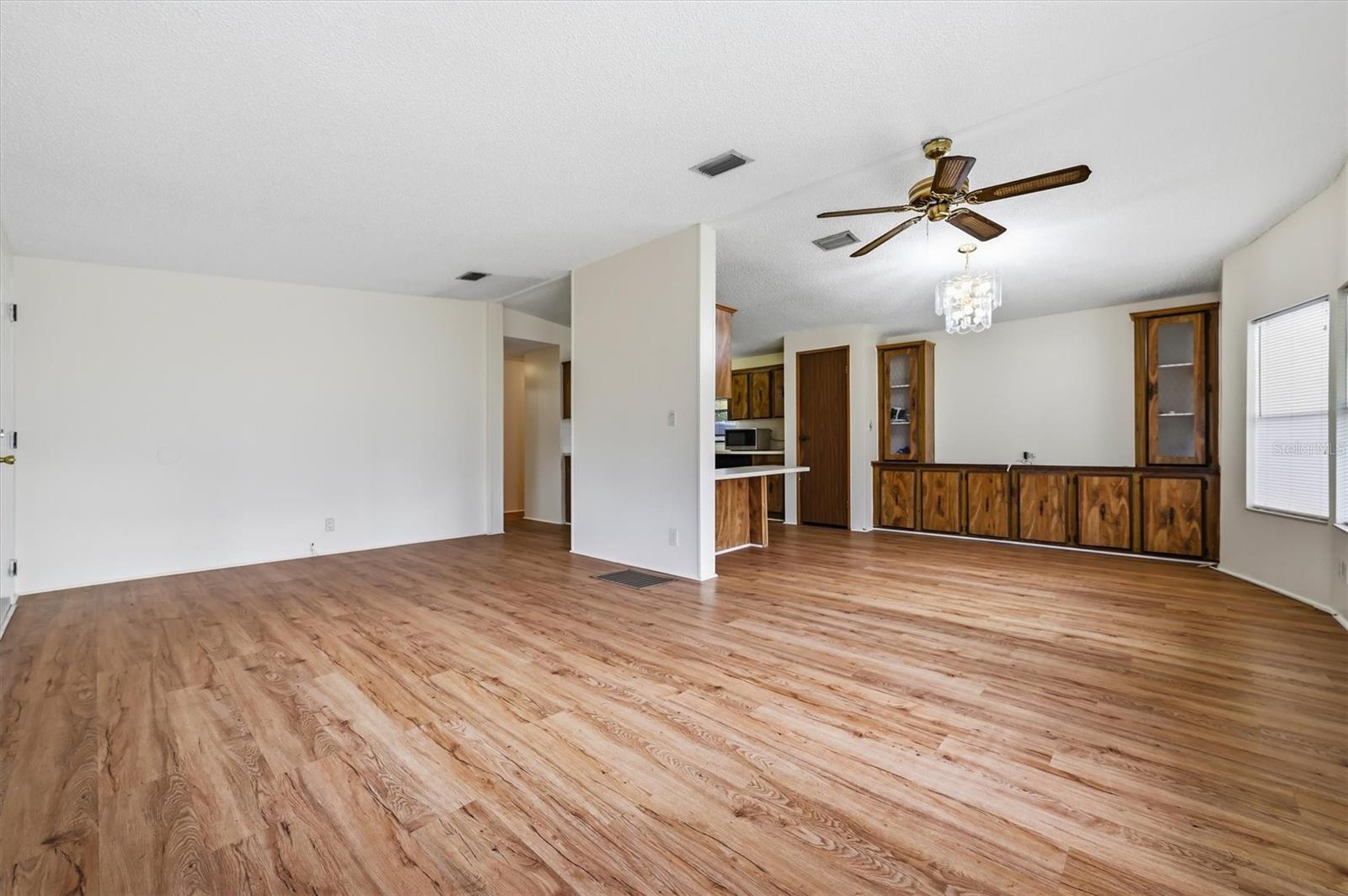 3649 ALICE DR