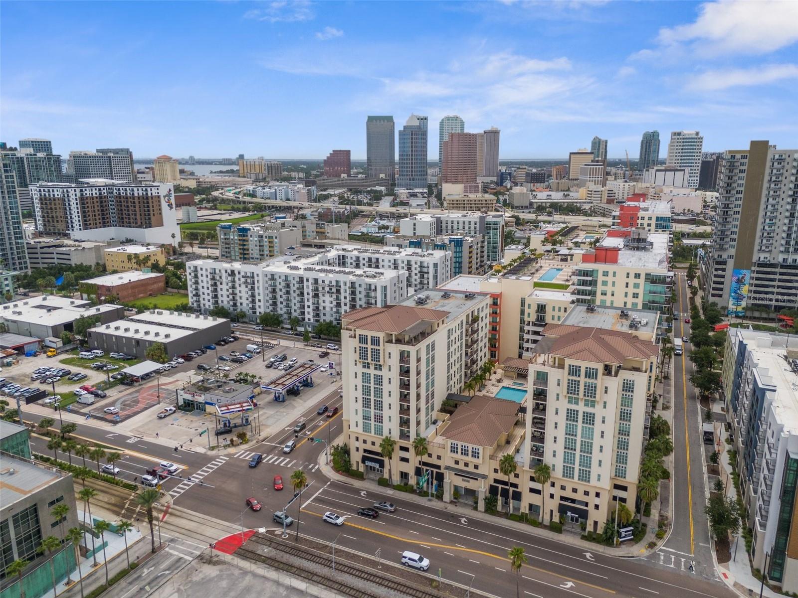 1238 E KENNEDY BLVD #501