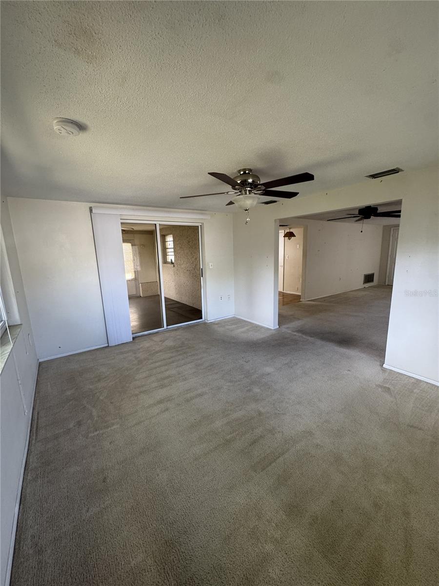 8930 WINDSONG LN