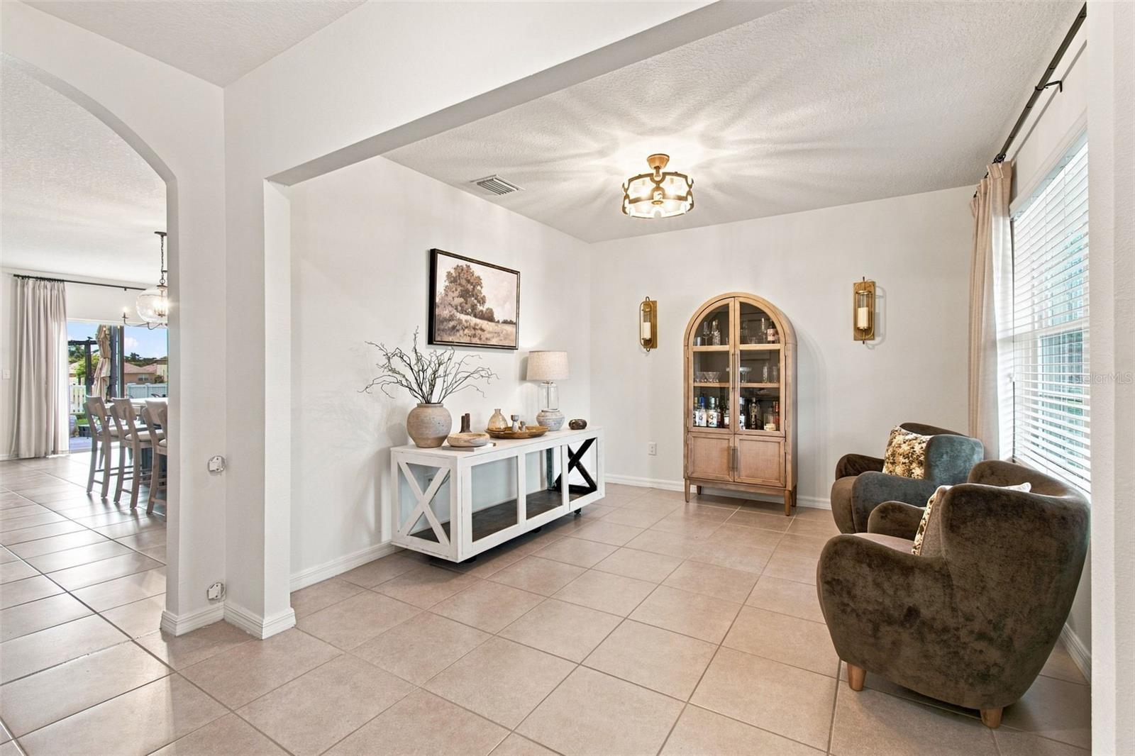 11833 MYRTLE ROCK DR