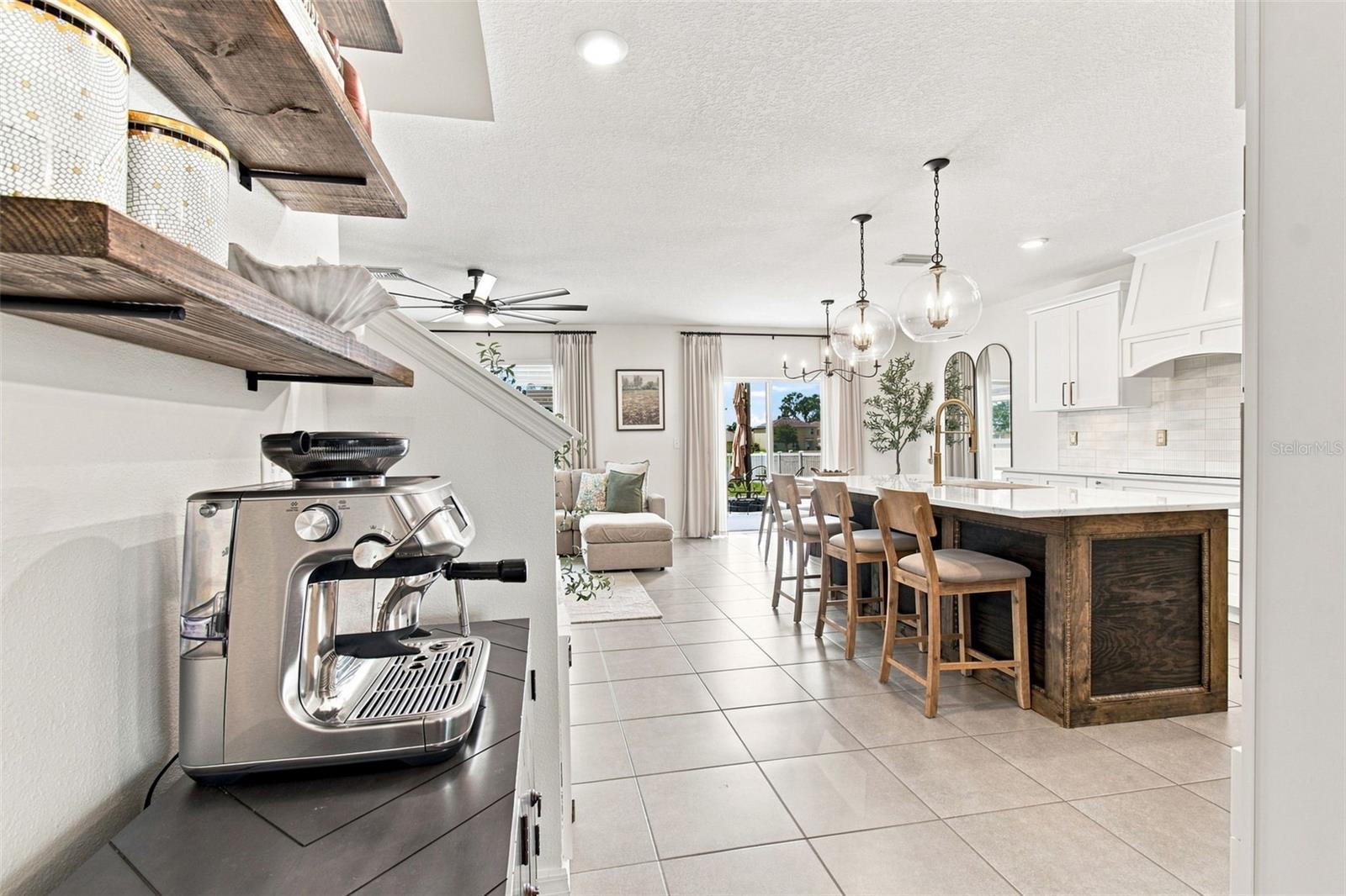 11833 MYRTLE ROCK DR