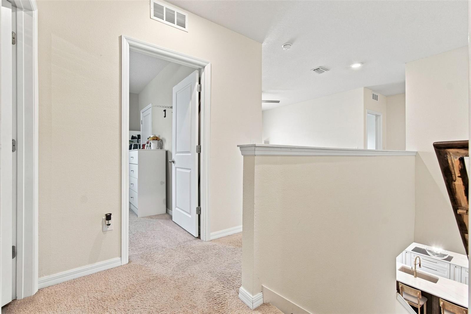 11833 MYRTLE ROCK DR
