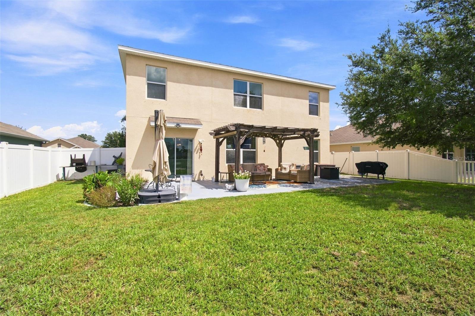 11833 MYRTLE ROCK DR