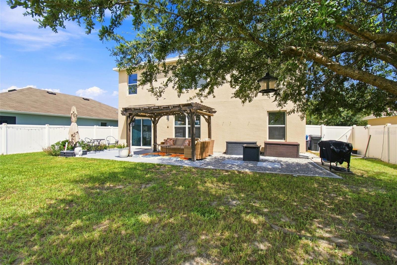 11833 MYRTLE ROCK DR
