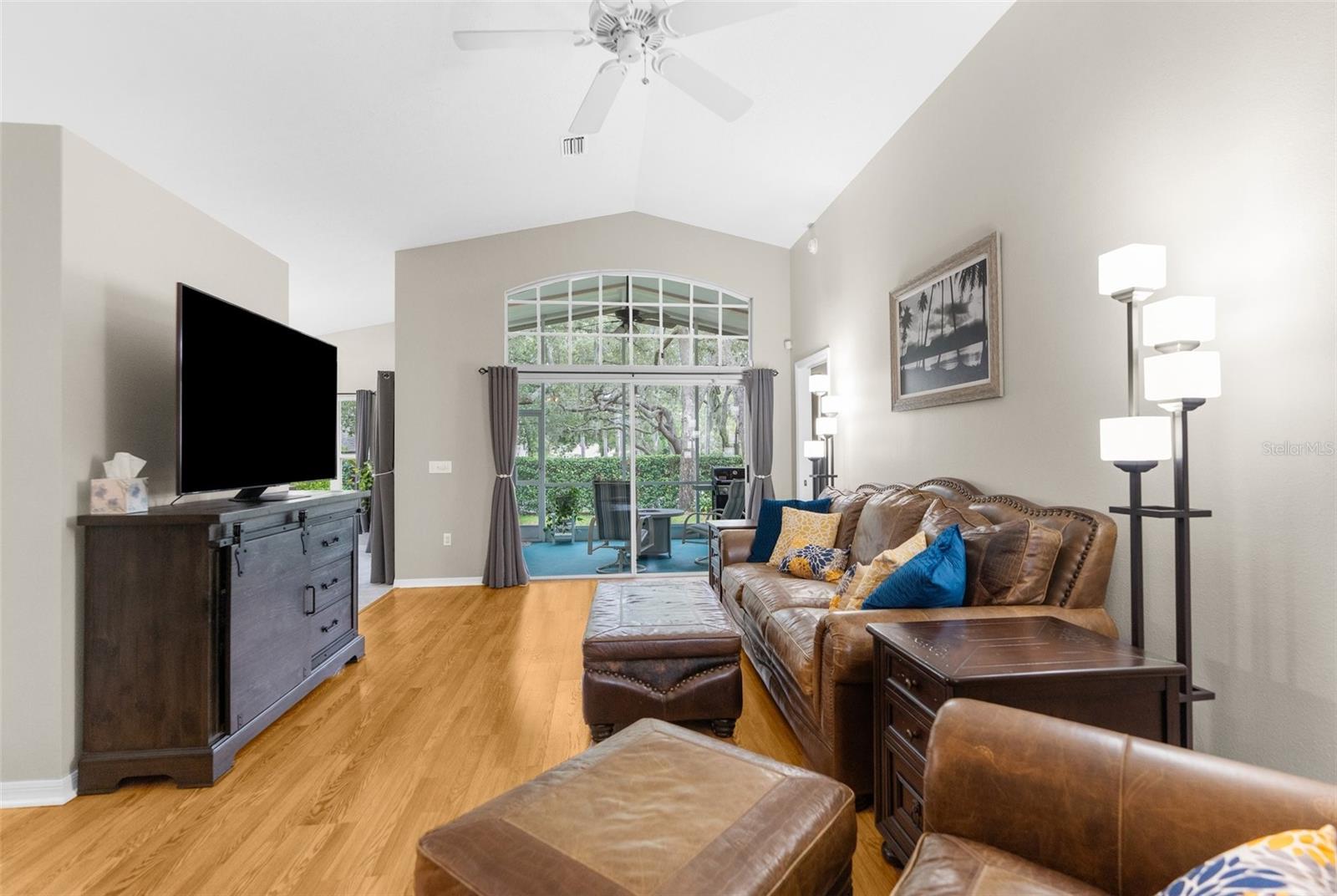 10846 BROOKHAVEN DR