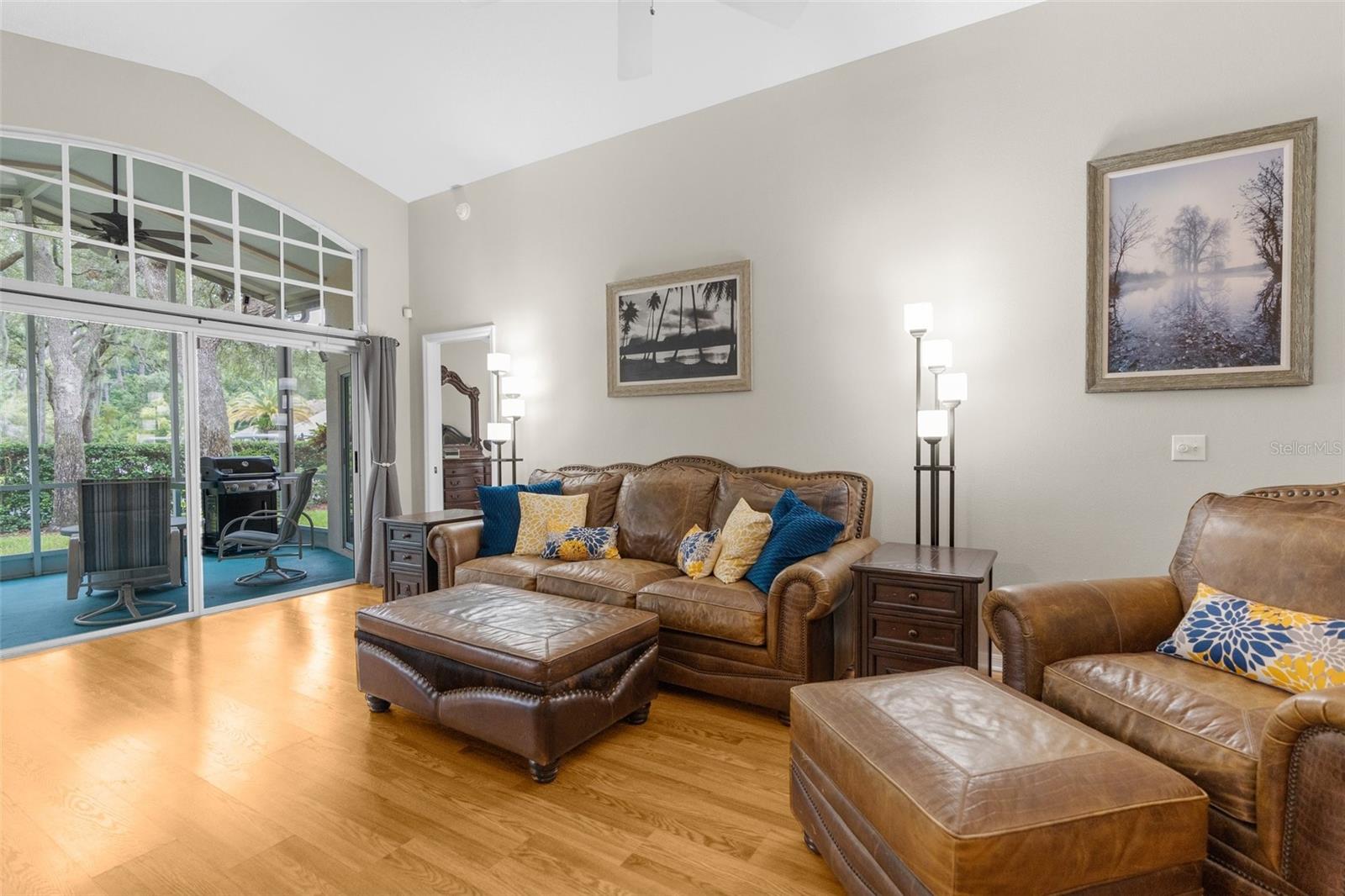 10846 BROOKHAVEN DR