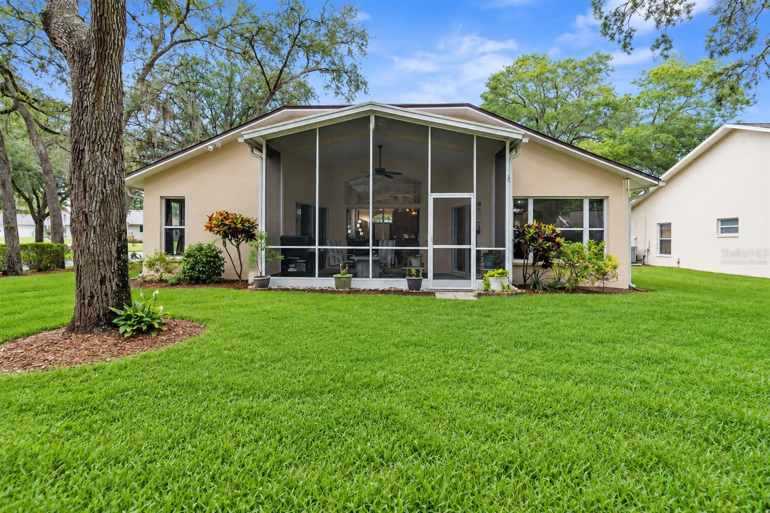 10846 BROOKHAVEN DR