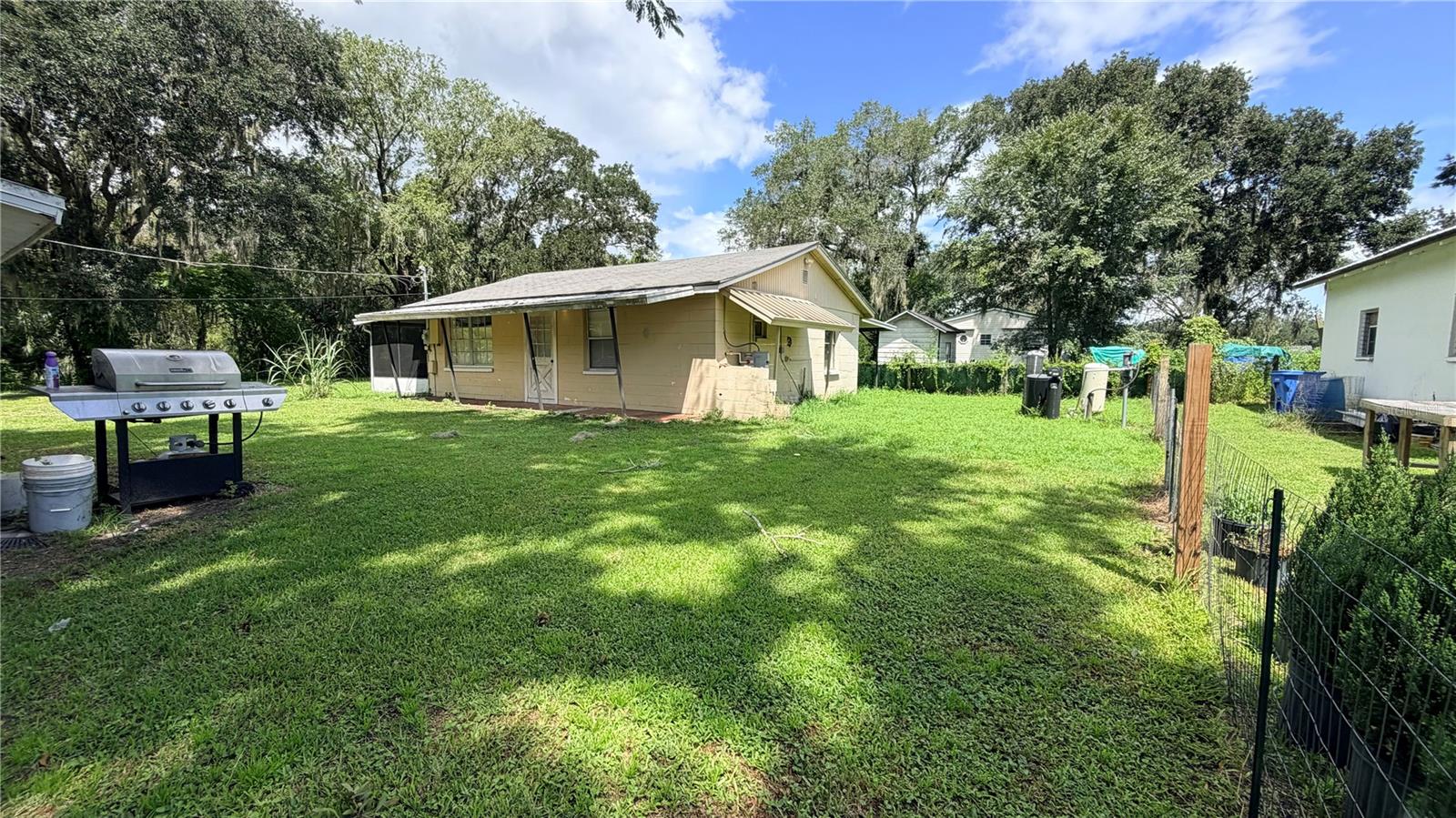 3602 CORONET PIT RD