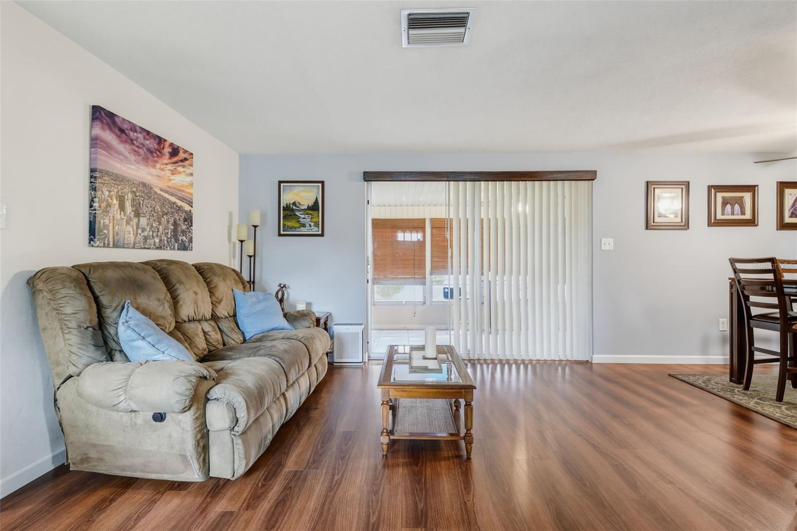 10831 MAPLEWOOD AVE