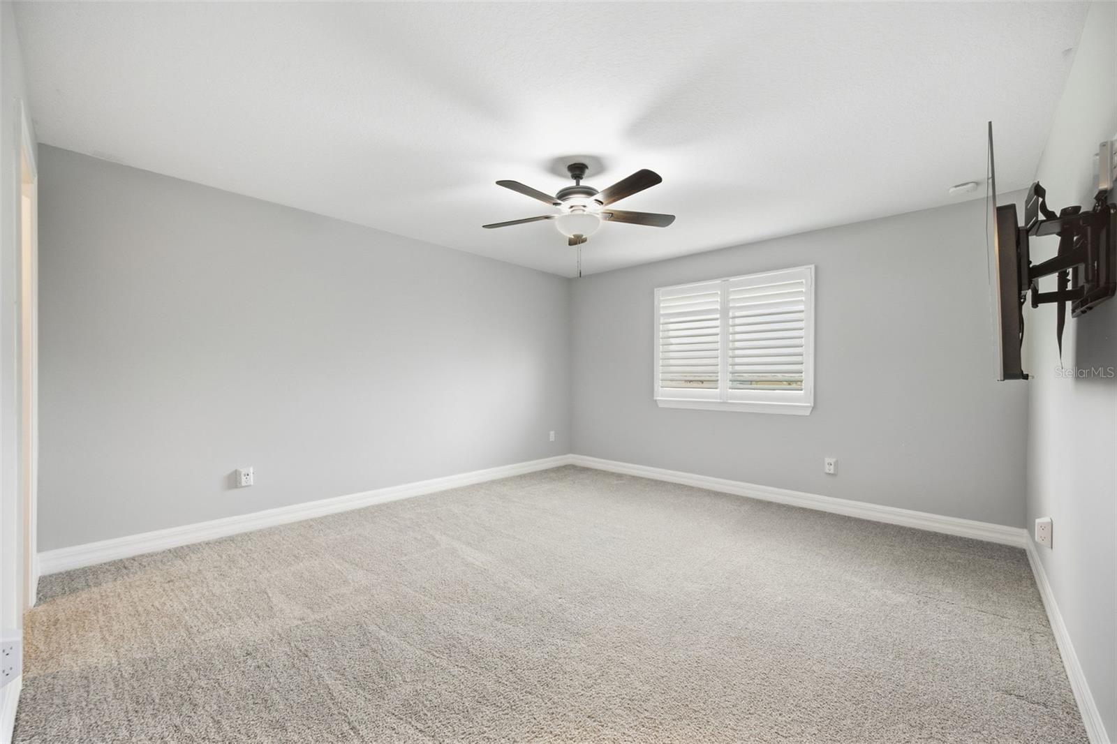 9442 IBIS GROVE BLVD