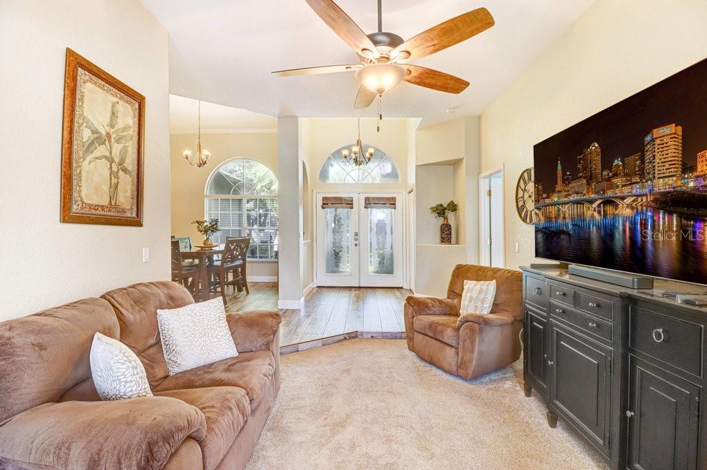 2203 VALRICO FOREST DR