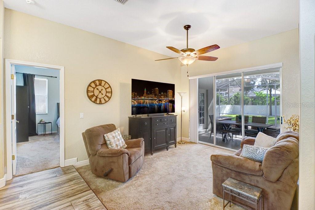2203 VALRICO FOREST DR